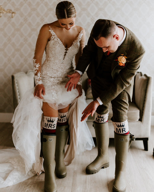 Couple Sock Set: MR & MRS