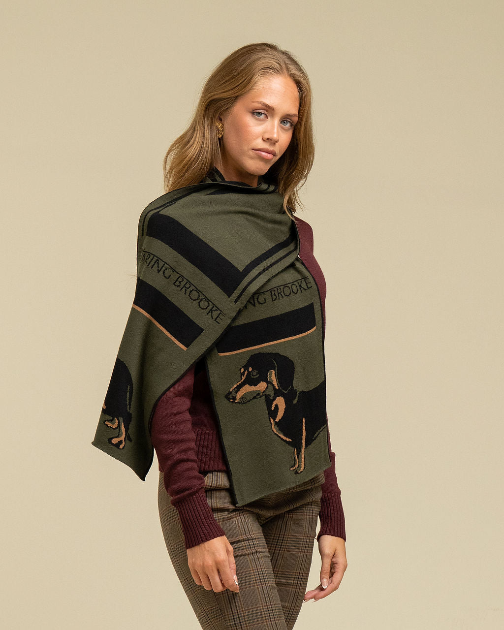 NEW IN: Signature Heads and Tails Scarf Black