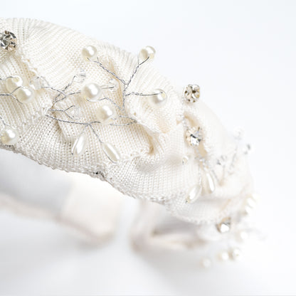 NEW IN: Aurora Pearl Bridal Hairband